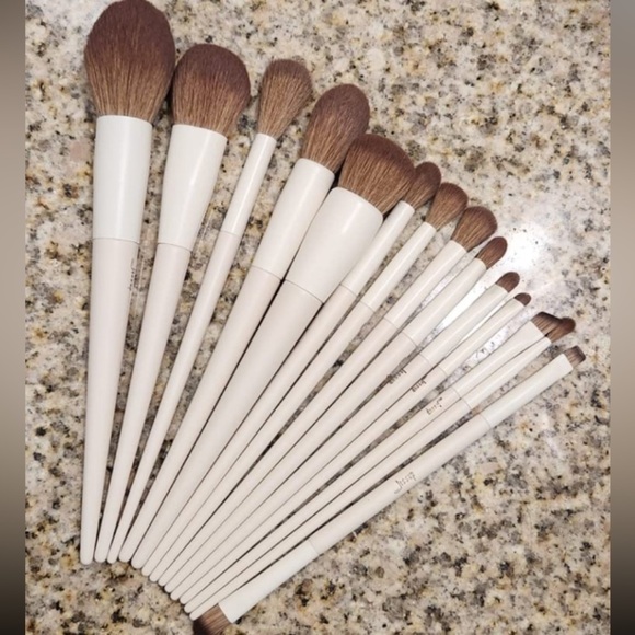Makeup brush set professional